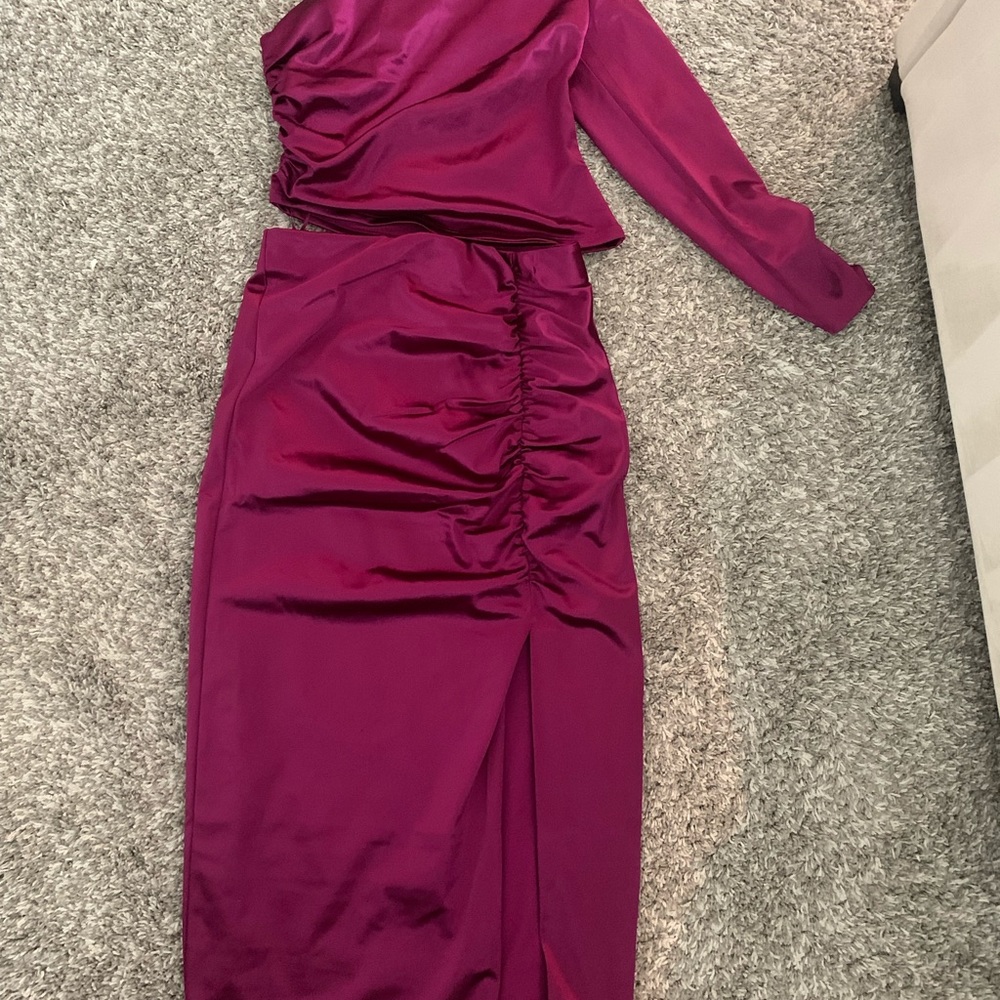 Express Satin Super high waisted skirt/top set
